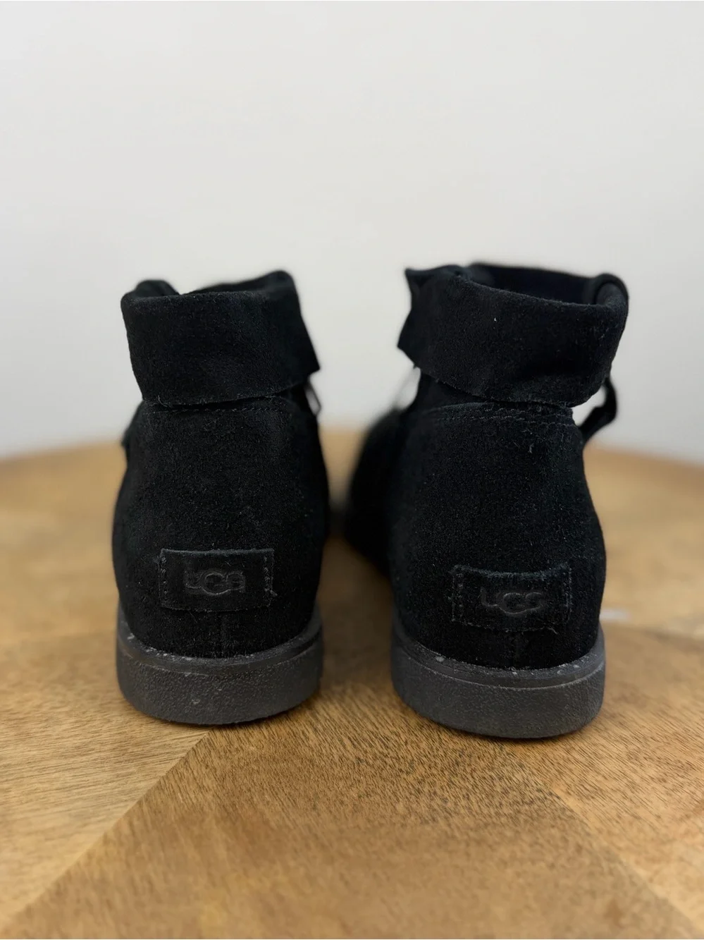 •UGG• Josefene Suede Ankle Bootie Side Zipper Black Cuff